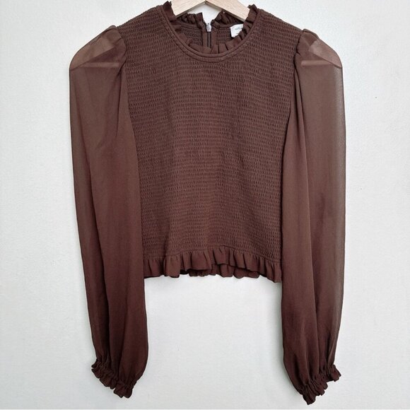 Aritzia Womes Size Small  Tempest Smocked Long Sleeve Crop Blouse - Picture 2 of 13